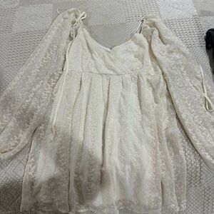Elegant Cream Lace Dress
